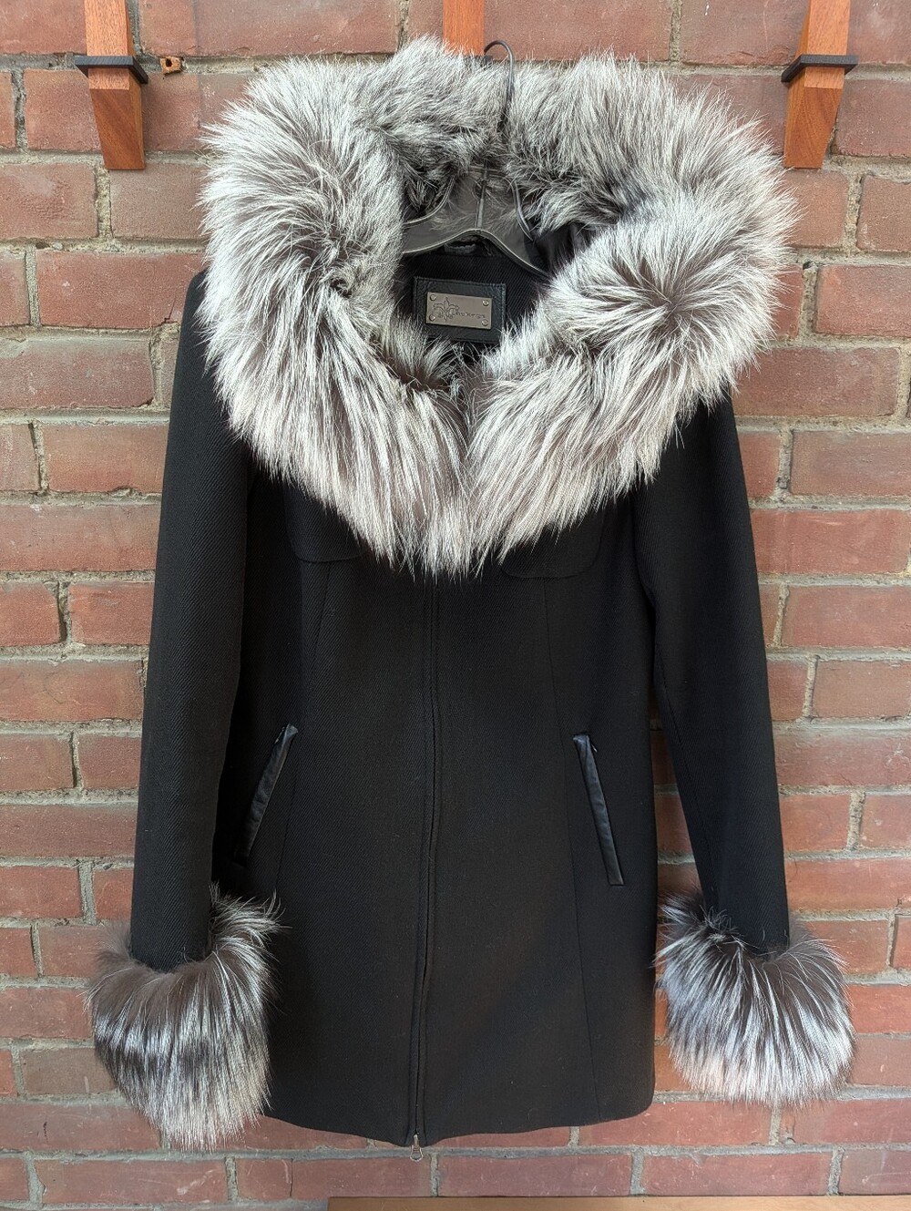 *Rare* Mackage Women's Wool Jacket With Silver Fox Fur - Pristine Condition